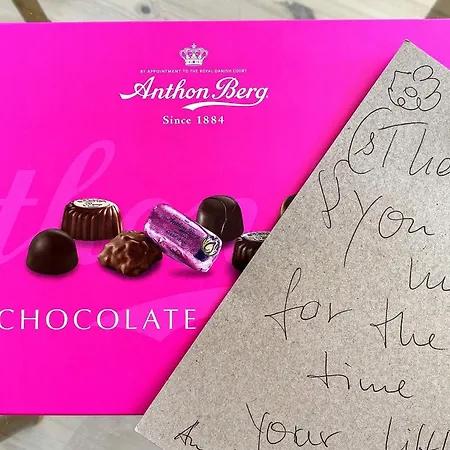 4 Person In Malling-by Traum * Malling